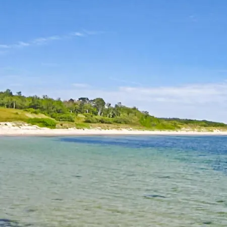 Awesome In Aakirkeby With Kitchen Tatil Evi